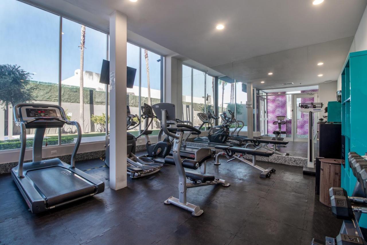 Holiday Inn Express Hotel & Suites Hermosillo By Ihg Exteriör bild
